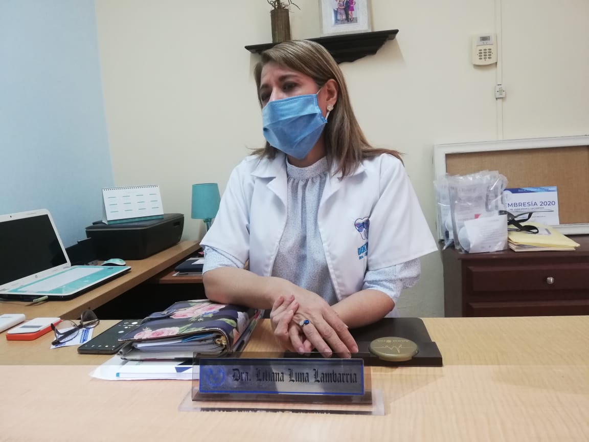 Liliana Luna Lambarria, presidenta del Colegio de Cirujanos Dentistas. (Elda Leticia Gutiérrez)
