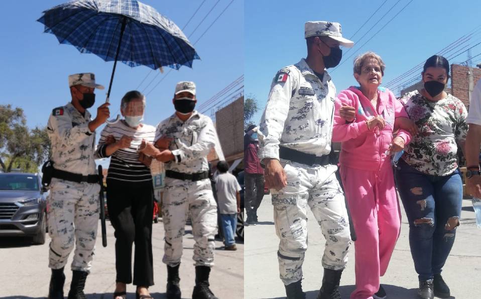 Apoya GN en traslado de adultos mayores para vacunación anticovid. Foto: Dany Béjar.