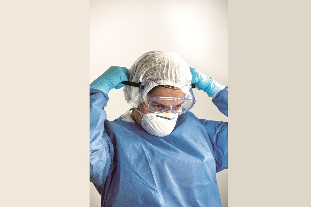 A médicos, enfermeros, tomadores de muestras, camilleros, personal de intendencia y conductores de ambulancia, se les realizaron estudios.