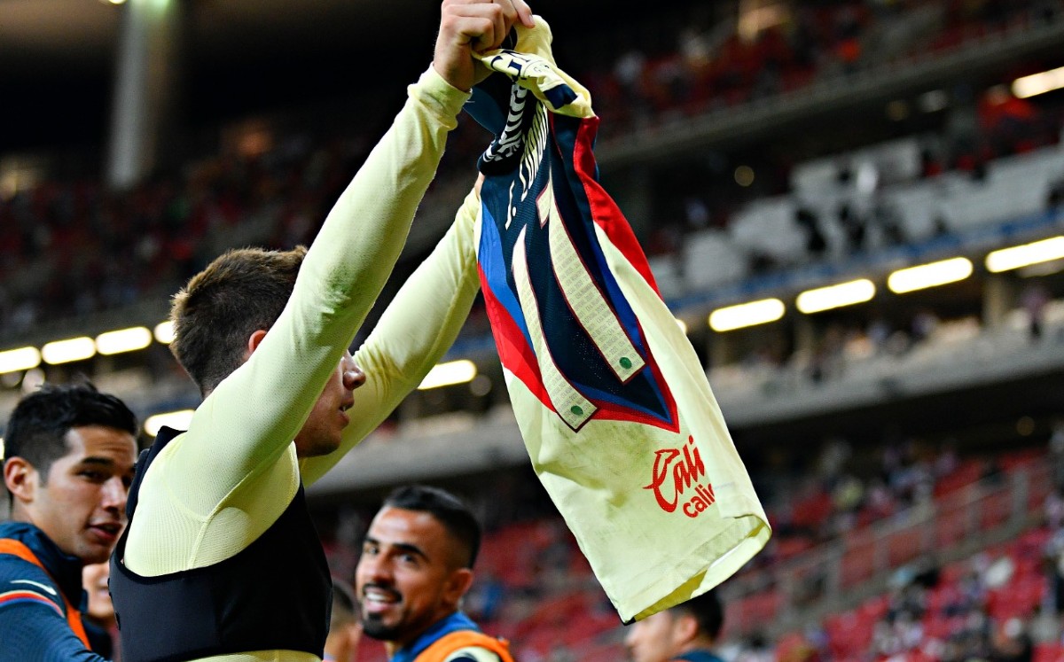 Sebastián Córdova, durante el Clásico Nacional (Imago7)