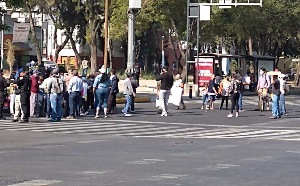 CdMx. Vecinos de la alcaldía Iztacalco protestan por falta de agua ...