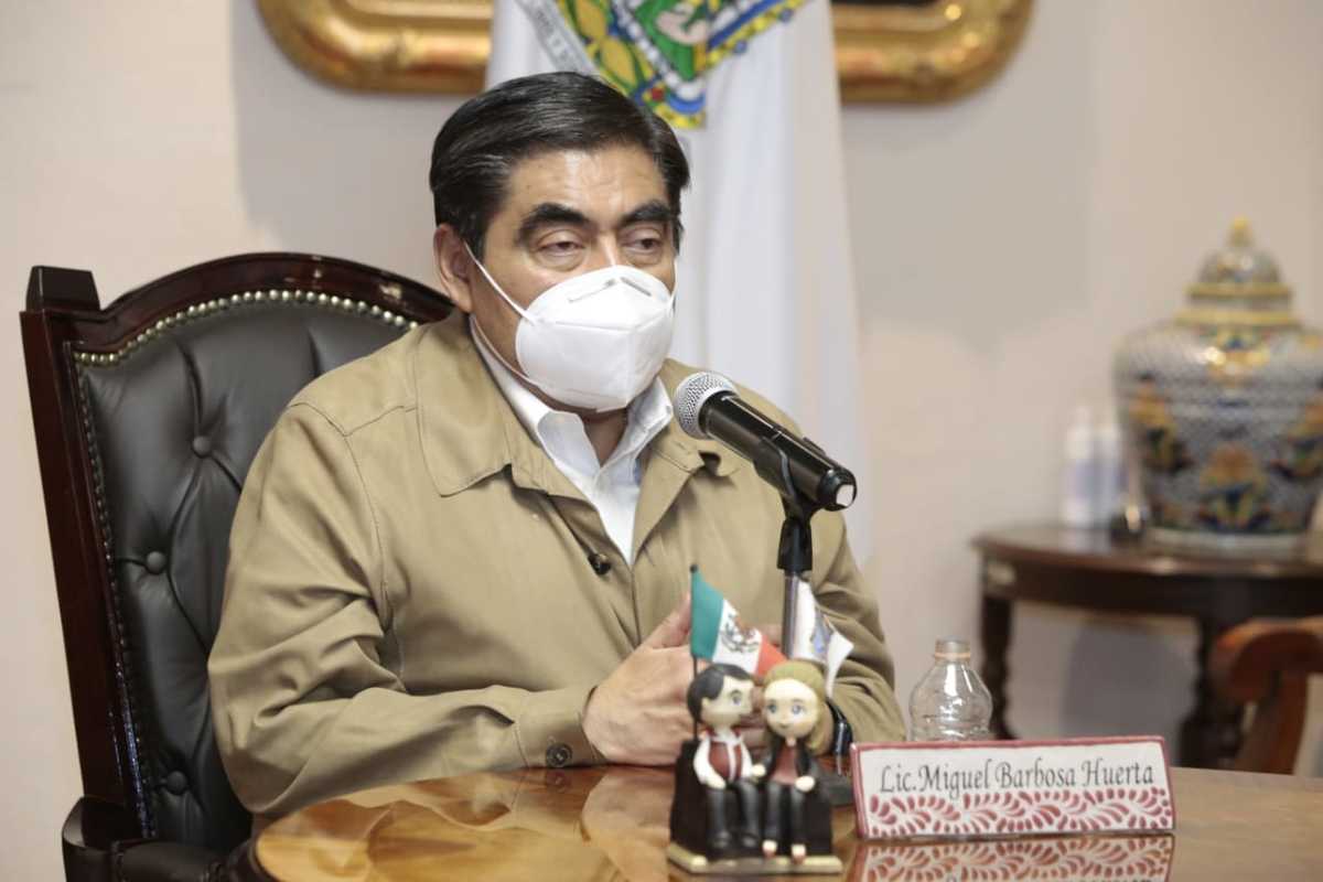 Miguel Barbosa Huerta, gobernador de Puebla. (Especial)
