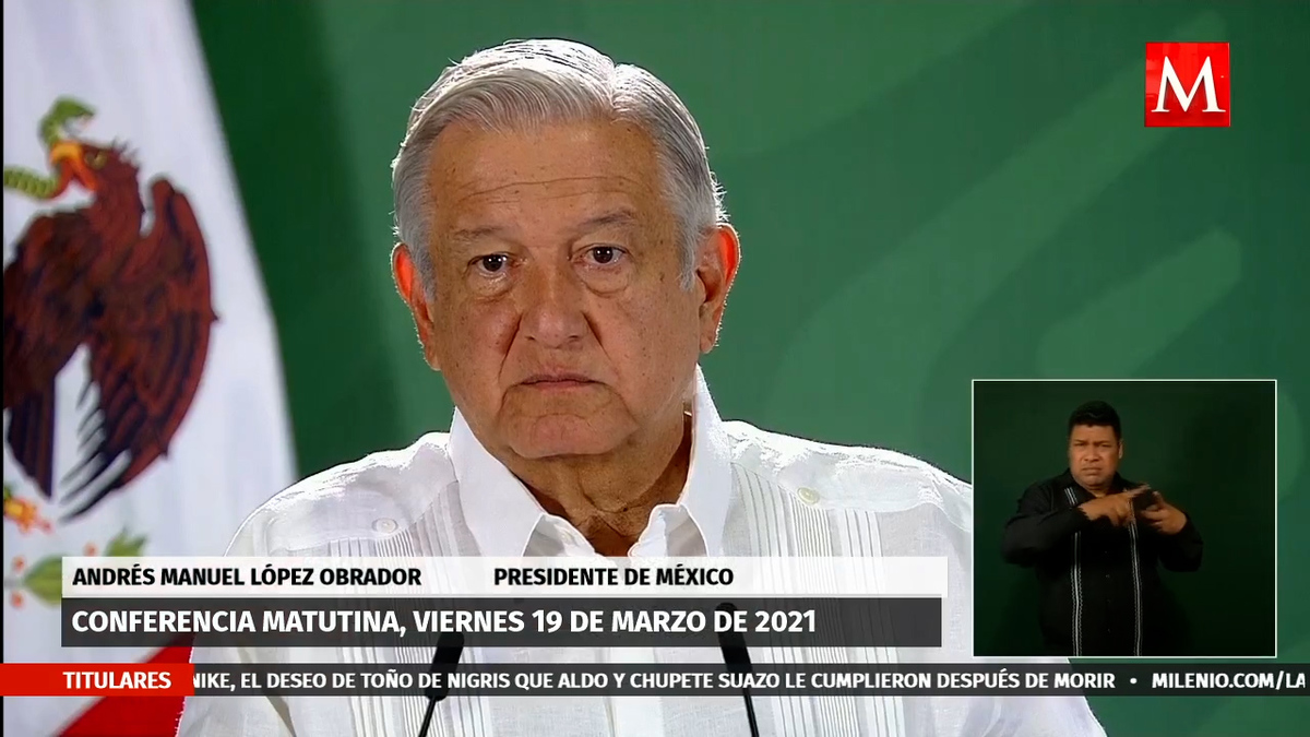 AMLO revela que Walmart y Bimbo se ampararon contra Ley de la Industria Eléctrica