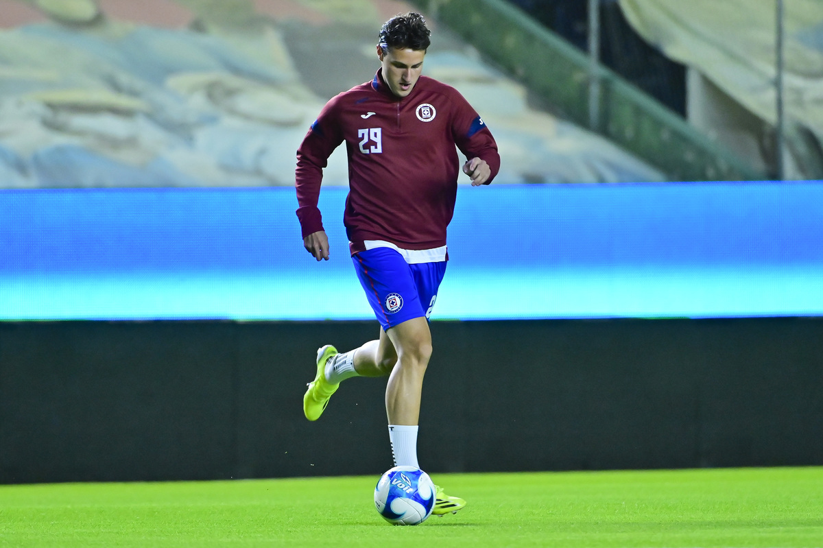 Santiago Giménez (Imago7)