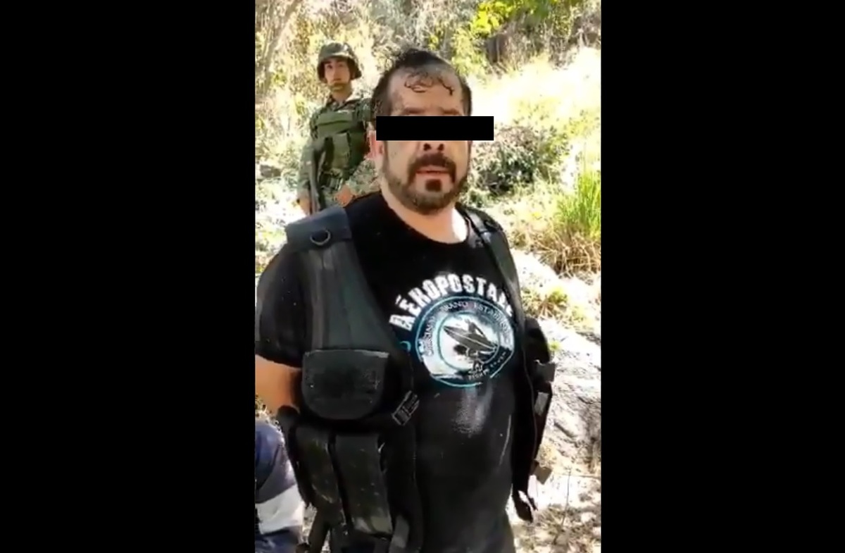 Junto con 'El M3', dos personas más fueron detenidas por la Sedena. (Especial)