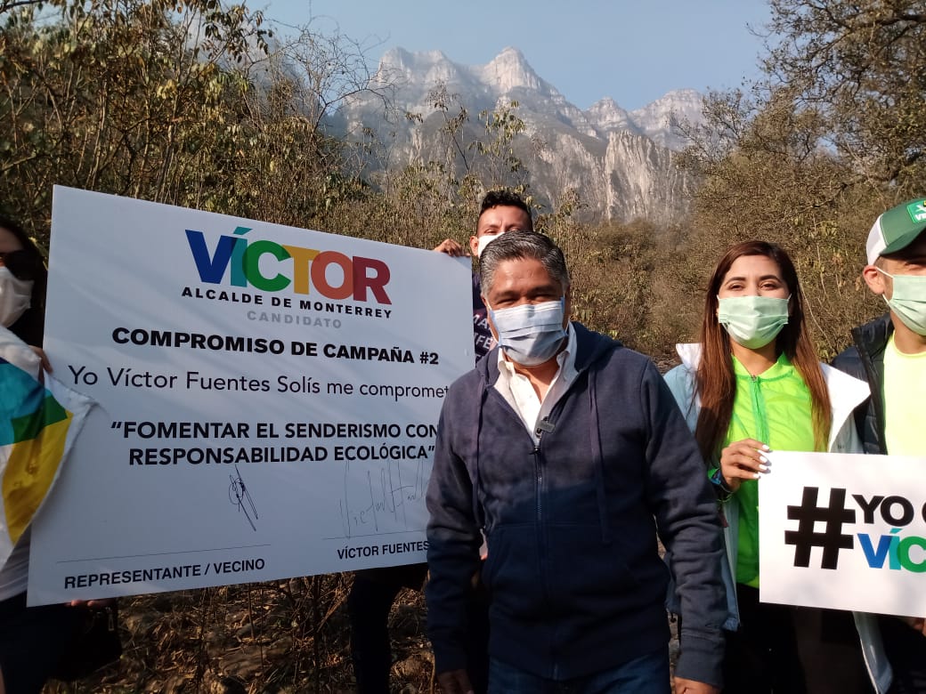 Apuesta Víctor Fuentes al senderismo responsable en Monterrey. Foto: Carolina León.