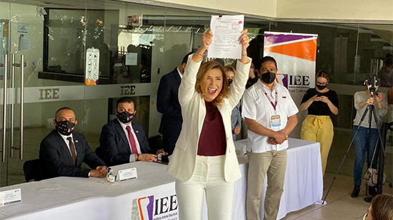 Marina del Pilar se registra como candidata de Morena-PT-PVEM a la gubernatura de BC