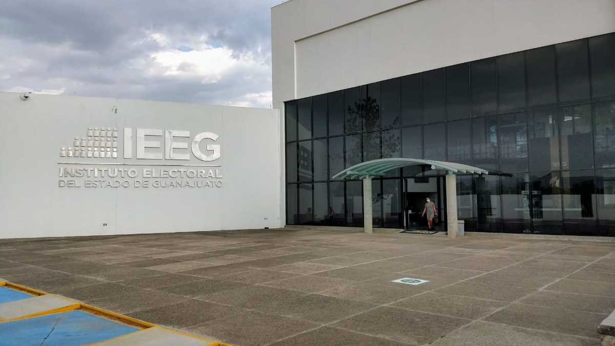 Se registran ante el IEEG 27 candidatos a alcaldías. Foto: Christian Rendón