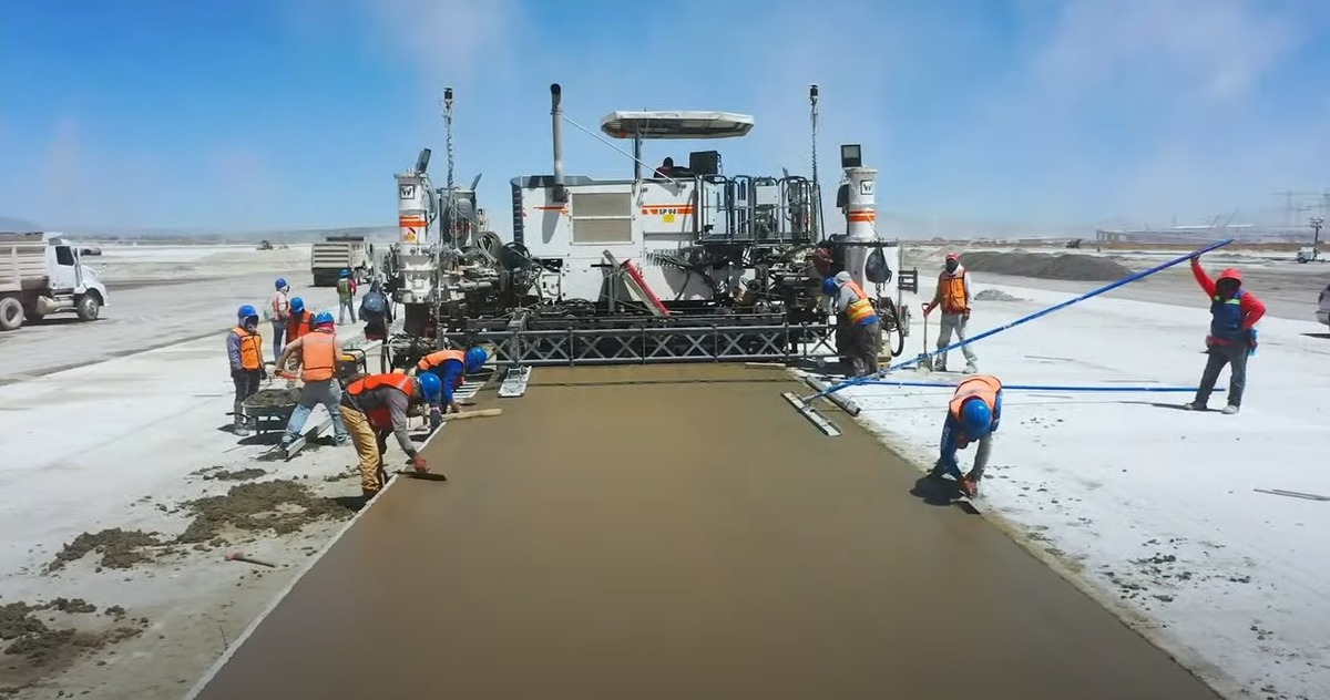 Avances en la construcción del Aeropuerto de Santa Lucía. (Especial)