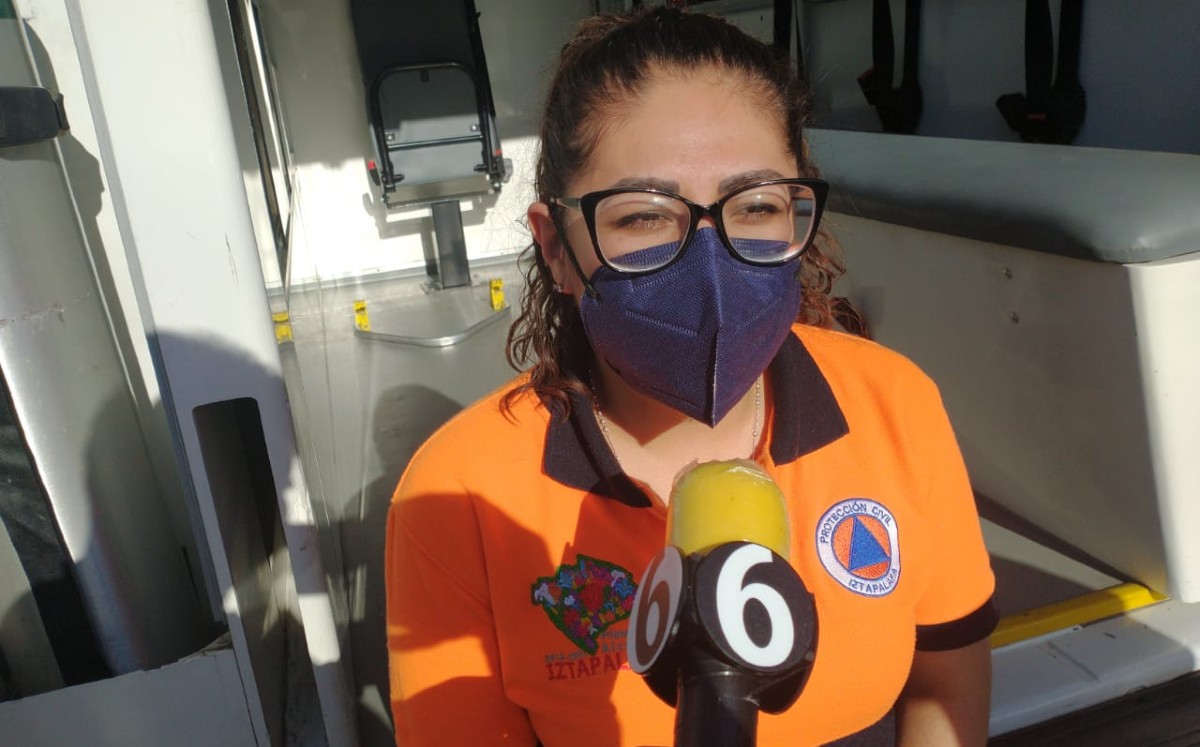 Autoridades subrayaron que la ambulancia fue desinfectada después del traslado del animal y su dueño al hospital.