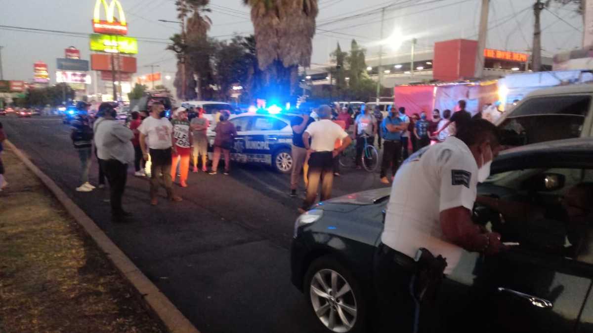 Bloquean avenida Central en Ecatepec por desabasto de agua- Grupo Milenio