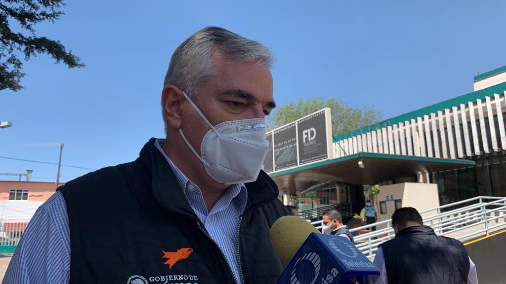 Pidió al personal médico y de salud a mantenerse pendientes de las redes sociales oficiales.