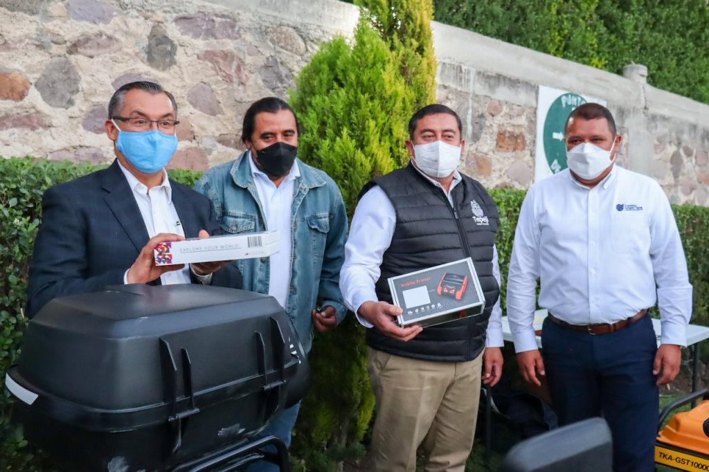 Las autoridades reconocieron a los trabajadores de Tepeji del Río. (Cortesía)