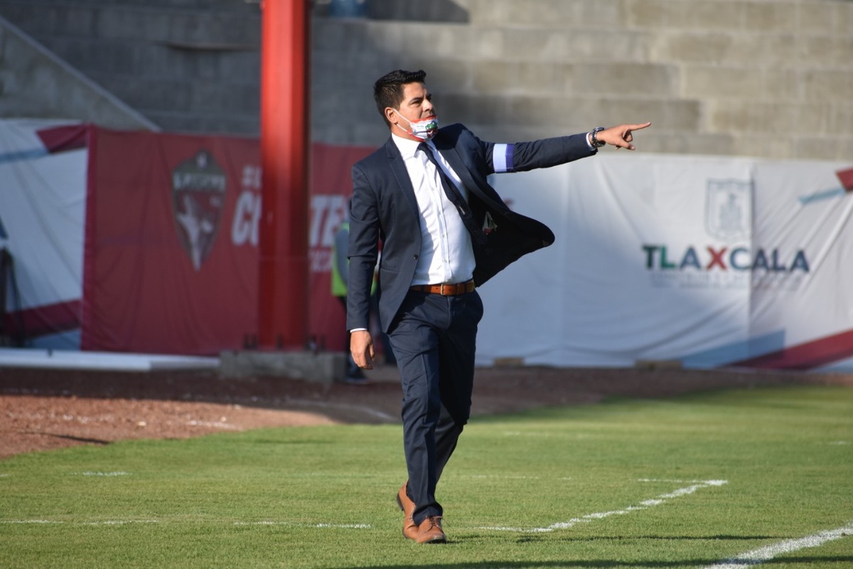 El timonel de los canes salvajes sabe que deberá atender varios aspectos y corregir a la brevedad. (Especial)