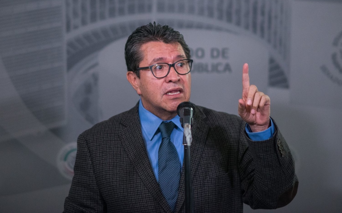 El coordinador de Morena en el Senado, el legislador Ricardo Monreal. (Cuartoscuro)