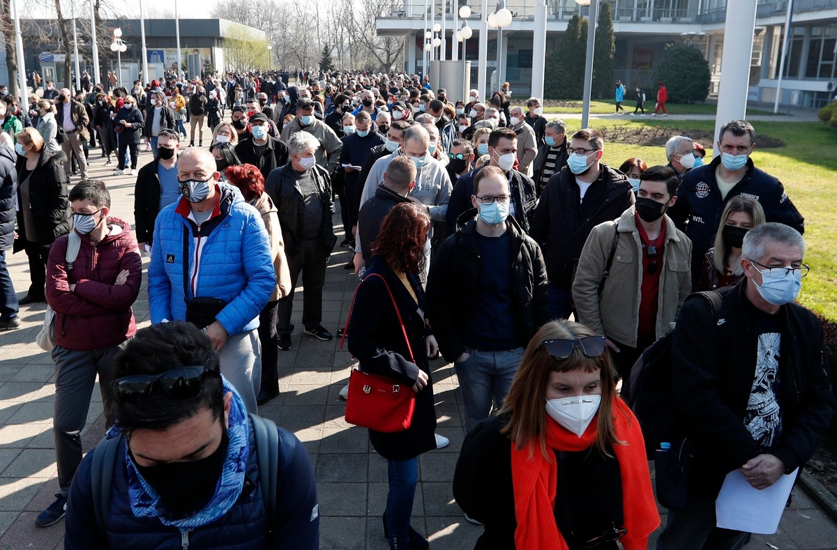 El gobierno serbio ha donado vacunas a Macedonia del Norte, Montenegro y Bosnia |  AP