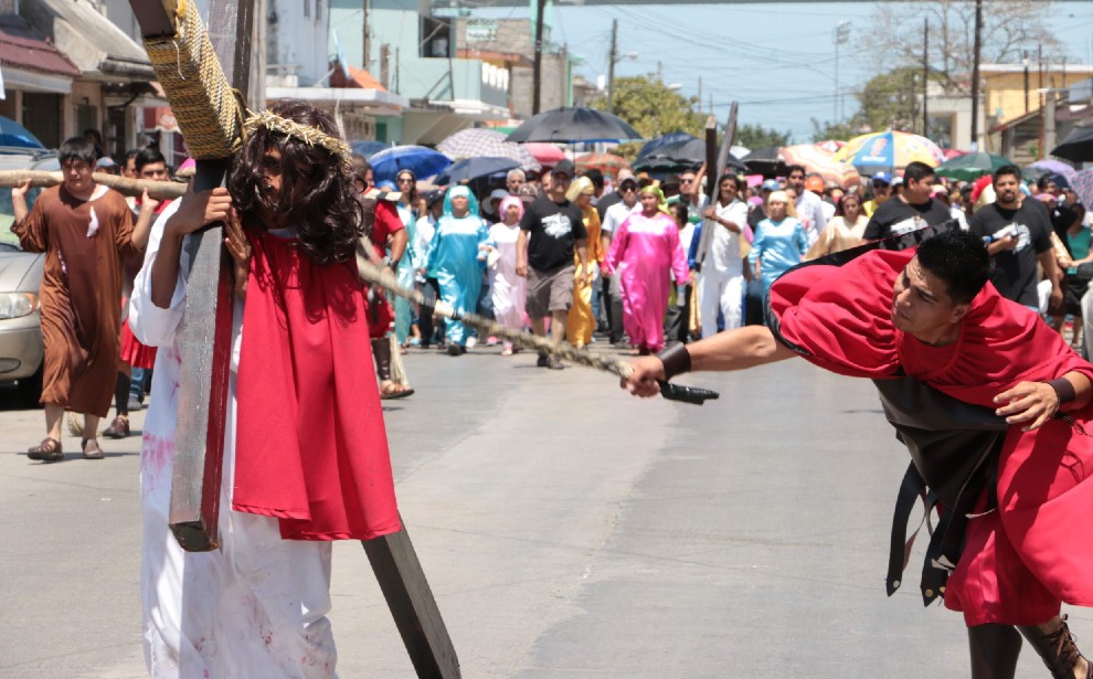 Viacrucis en Tamaulipas. | Foto: Yazmín Sánchez
