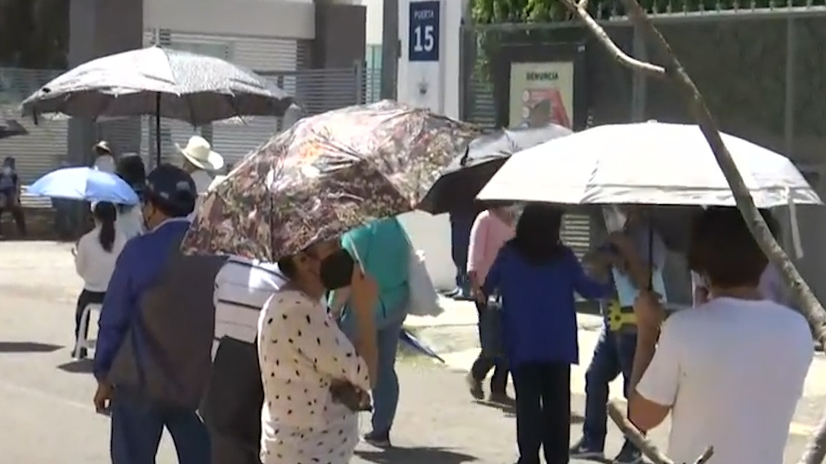Arranca la vacunación anticovid para adultos mayores de Puebla