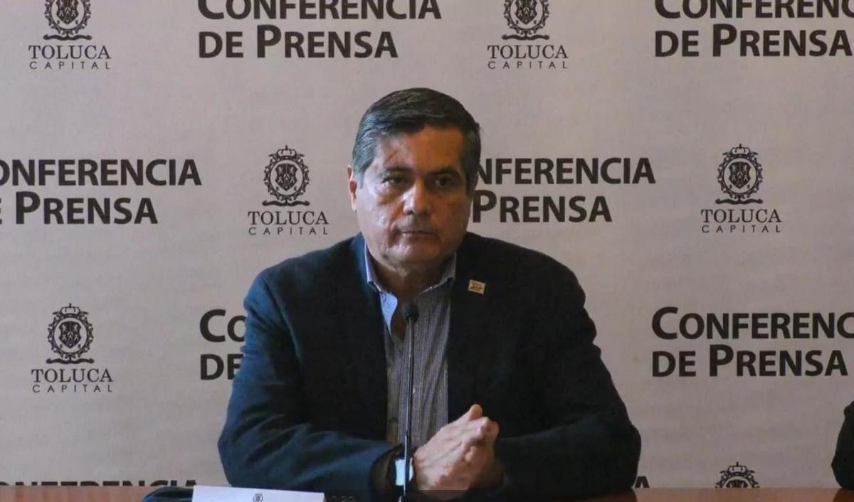 "Lamentamos esta pérdida de tiempo en la que involucran al presidente de la República".