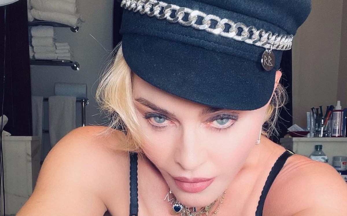 Madonna 'incendia' Instagram con sesión de fotos en lencería