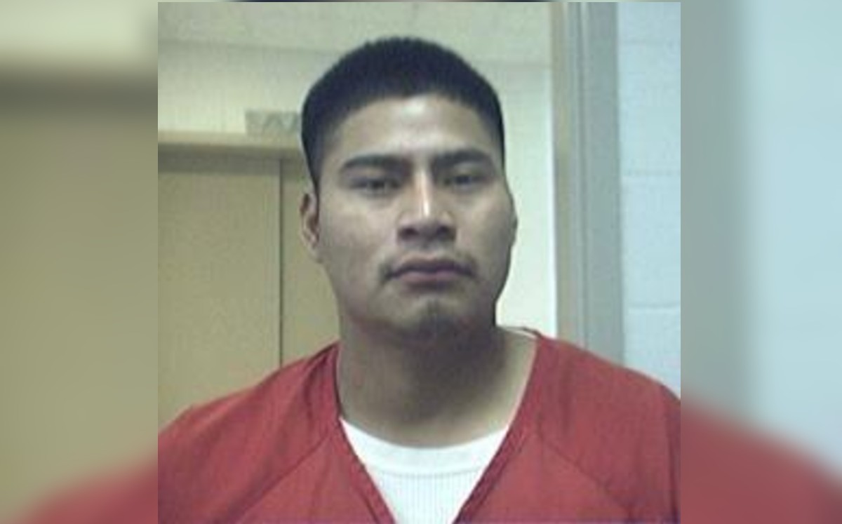 El 10 de septiembre de 2011, Patistan-Pérez fue arrestado por asesinato en segundo grado. | ICE