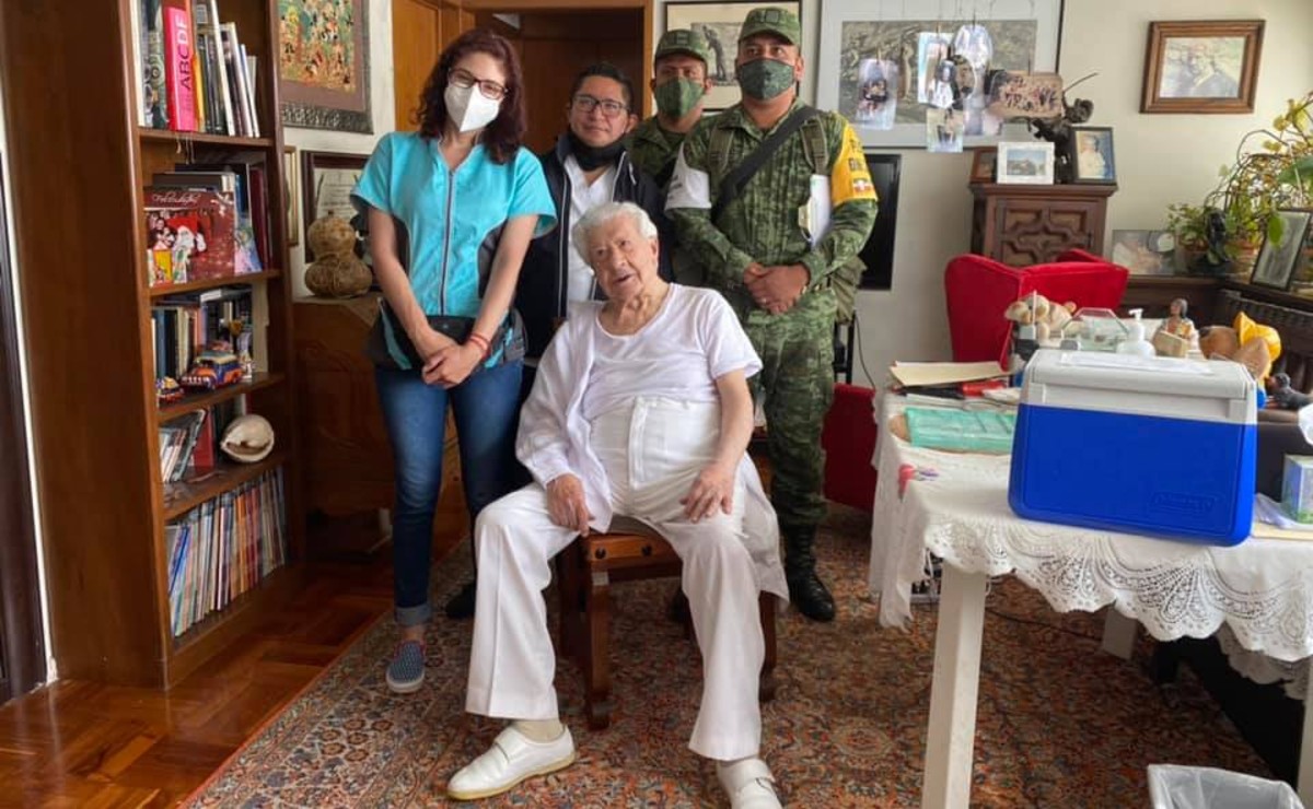 El actor recibió la primera dosis de la vacuna anticovid | Ignacio López Tarso