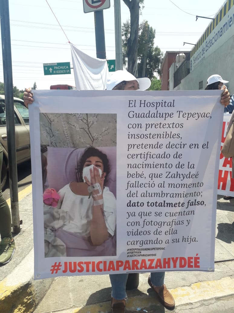 De acuerdo con los familiares, el hospital no se quiere hacer responsable y puso trabas para entregarles documentos.| Especial