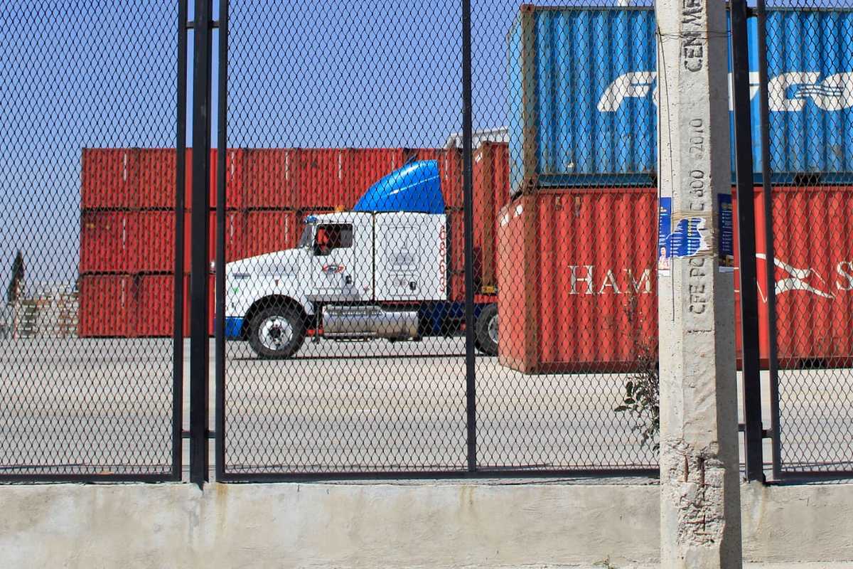 Caída del 23% en  exportaciones poblanas. (Andrés Lobato)