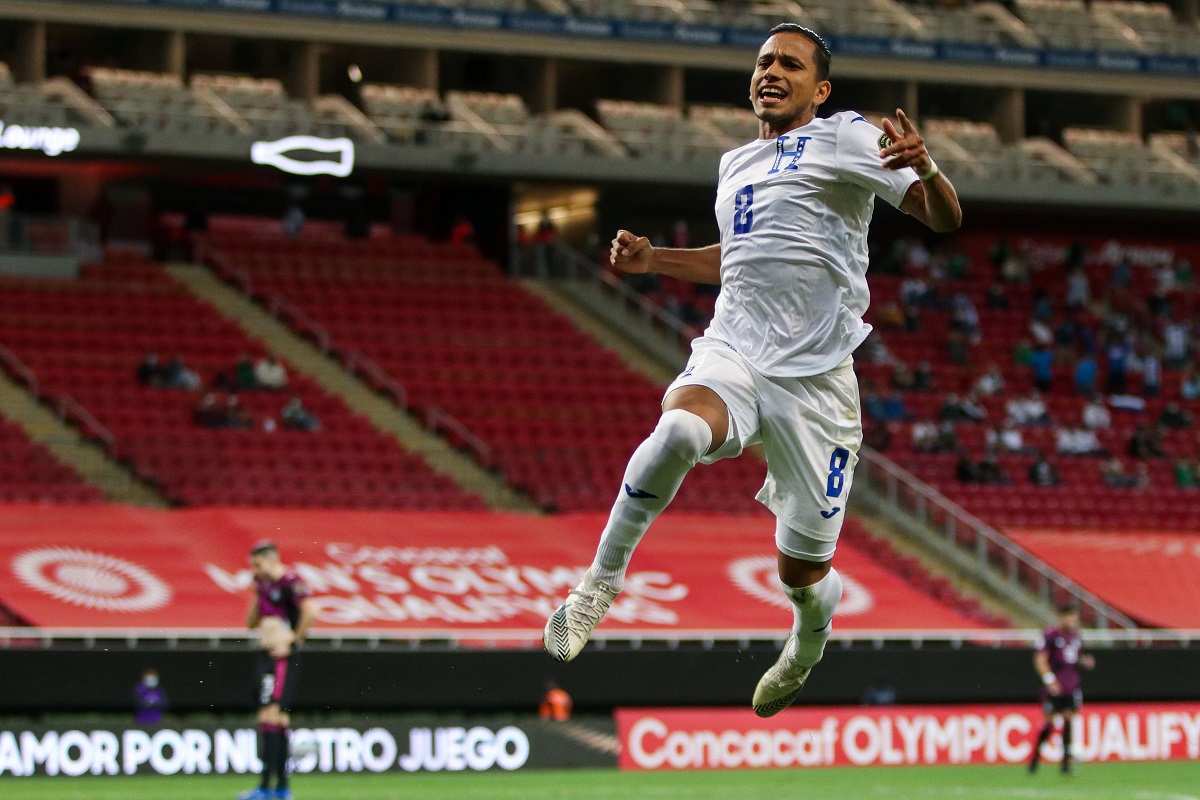 Edwin Rodríguez en festejo de gol (Imago7)
