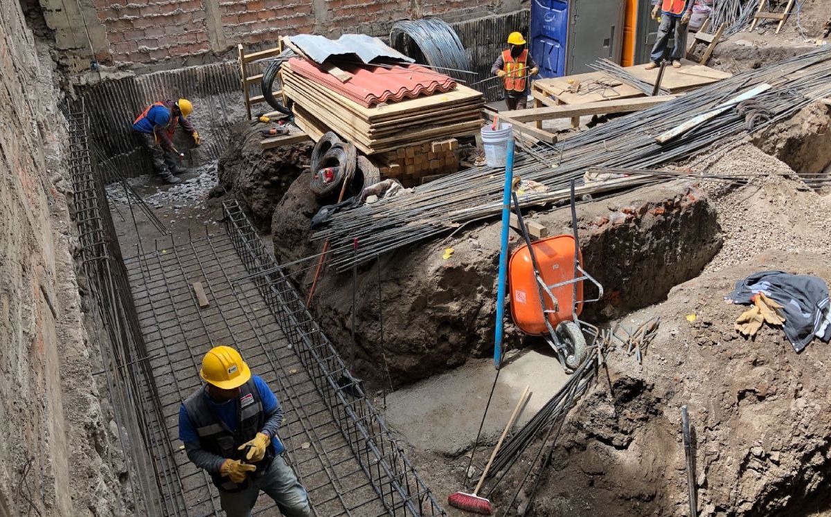 Originalmente el Paquete Económico 2021 preveía un crecimiento del PIB de entre 3.6 a 5.6% y un crecimiento económico puntual de 4.6%. Foto: (Cuartosc