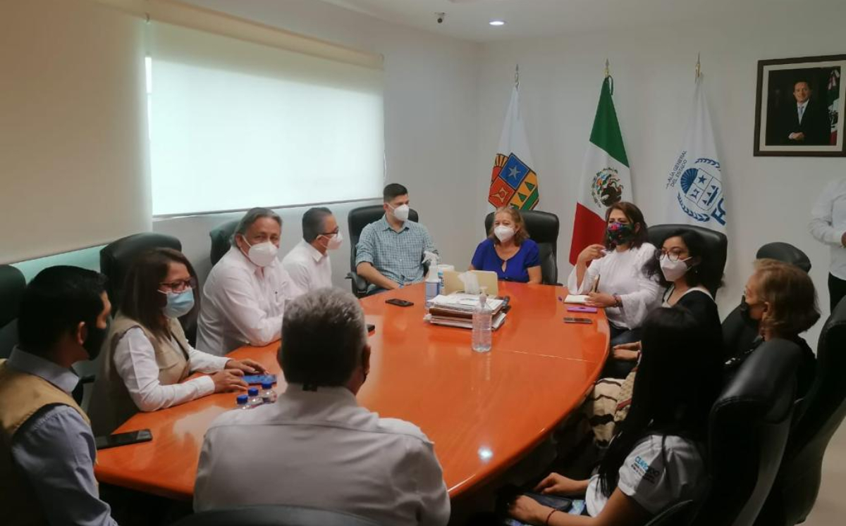 La familia de Victoria se reunió con las autoridades mexicanas para hablar del caso. (@SEGOB_mx)