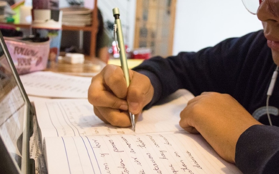 “Después de llegar a un acuerdo con padres de familia las escuelas, 15 por ciento de las escuelas regresarán gradualmente ". (Especial)