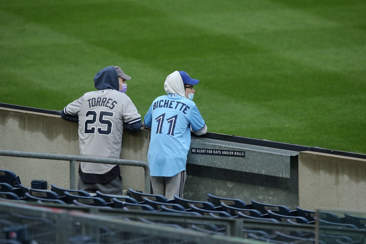 MLB (Reuters)