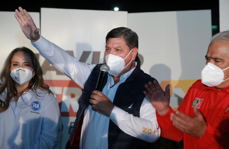Javier Castrellón,  arranca campaña para candidato al distrito federal 01 en Durango. (Especial)