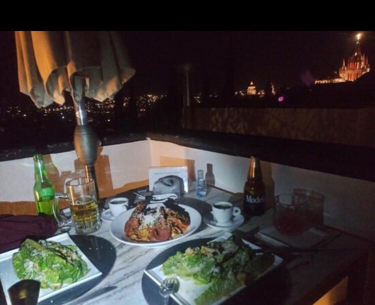 Aumentan ventas hasta un 45% en restaurantes durante Semana Santa. ESPECIAL