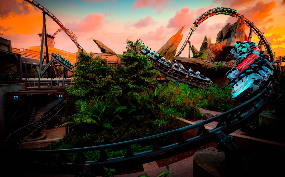 El 10 de junio será inaugurado VelociCoaster en Universal Orlando. (Twitter @OrlandoInformer)