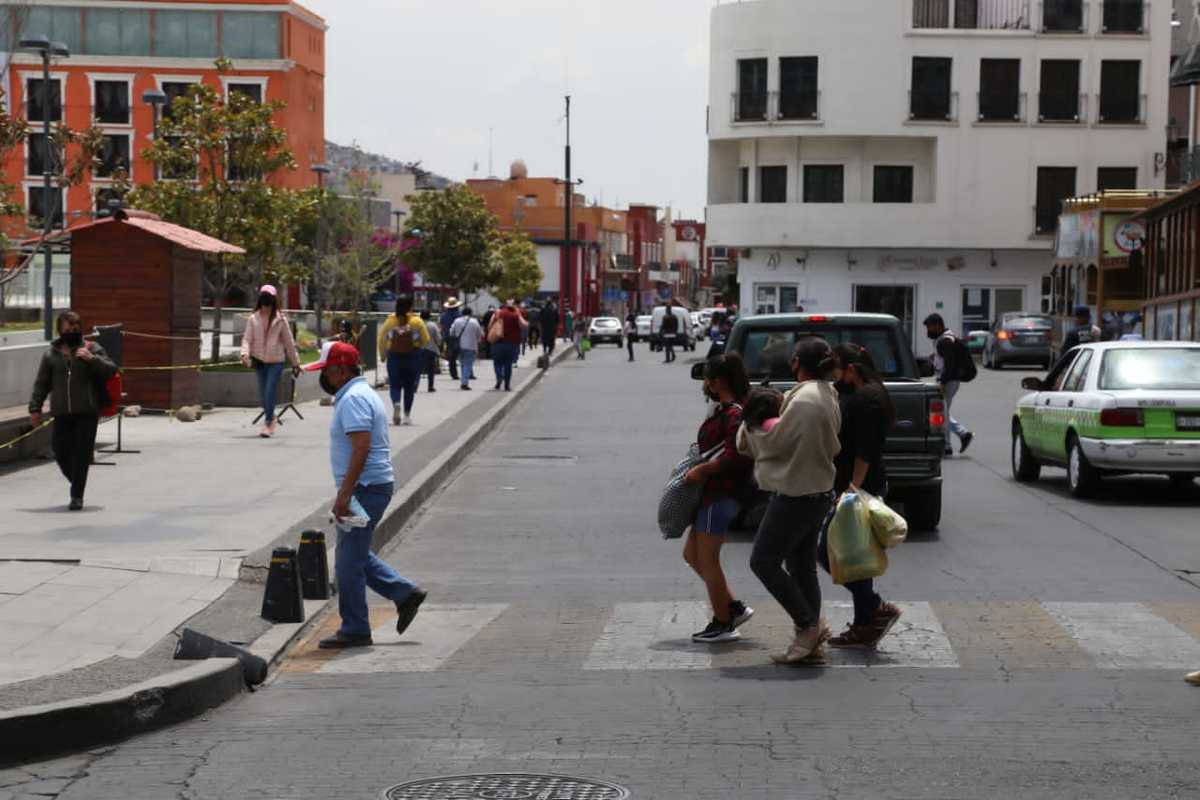 Movilidad en el centro de Pachuca. (Jorge Sánchez)
