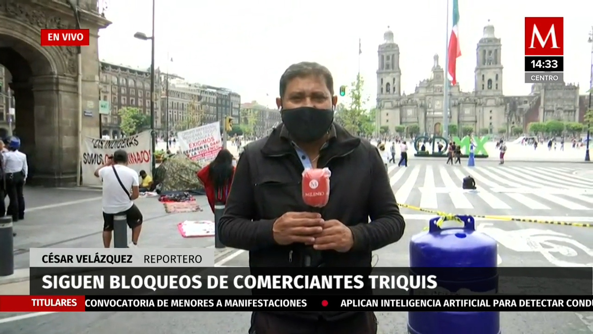Siguen bloqueos de comerciantes triquis