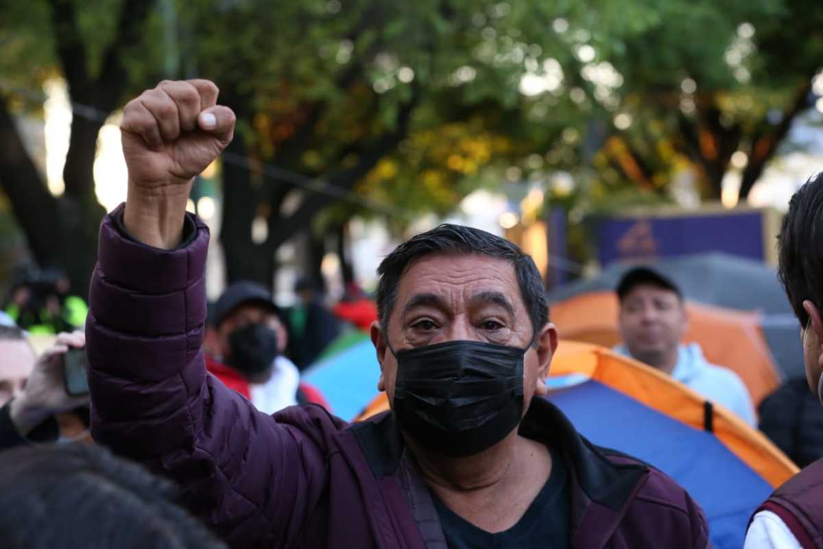 Félix Salgado Macedonio protesta afuera del TEPJF. | Octavio Hoyos