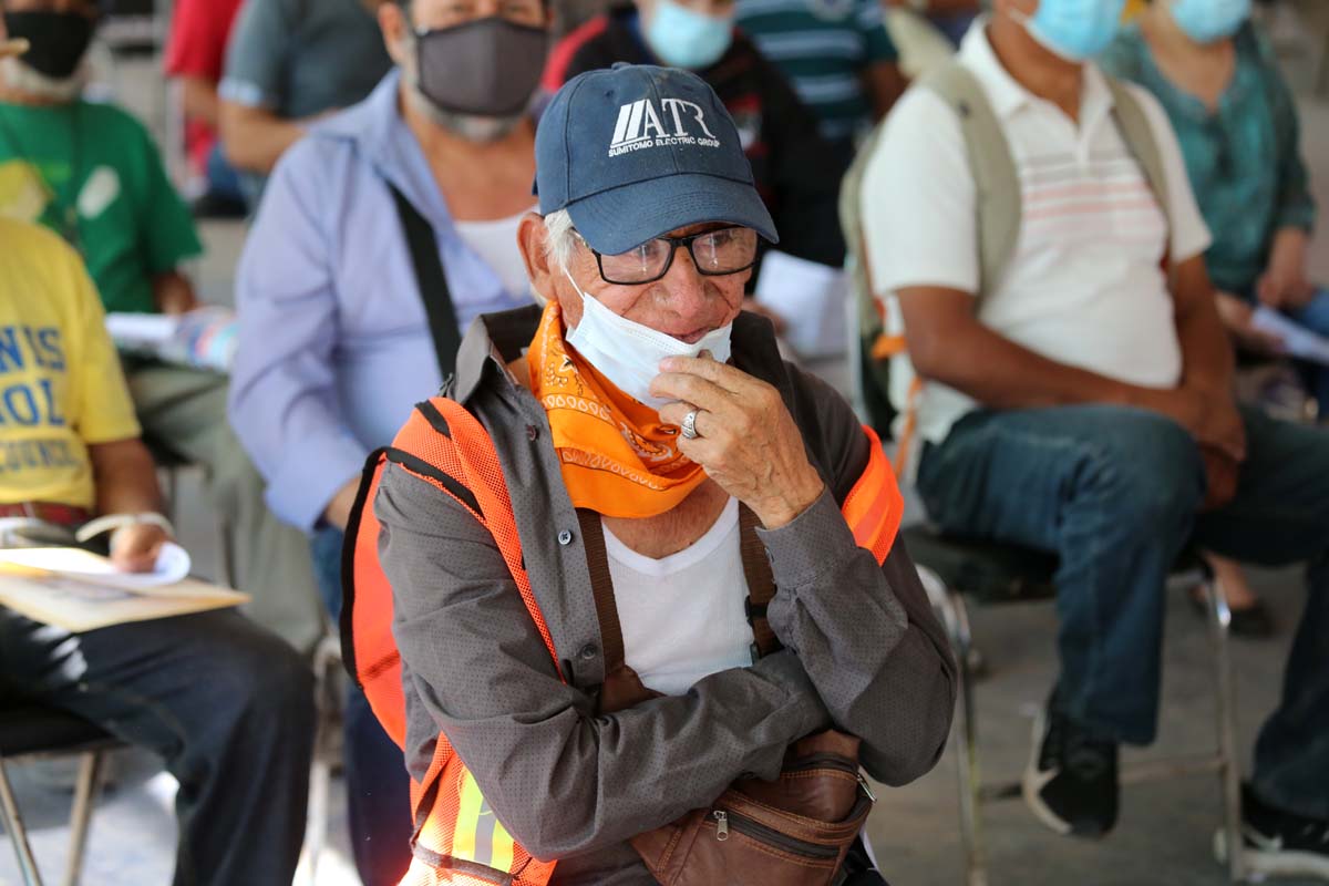 Emiten exhorto respecto de vacunación a adultos mayores en Coahuila. | Mauricio Román