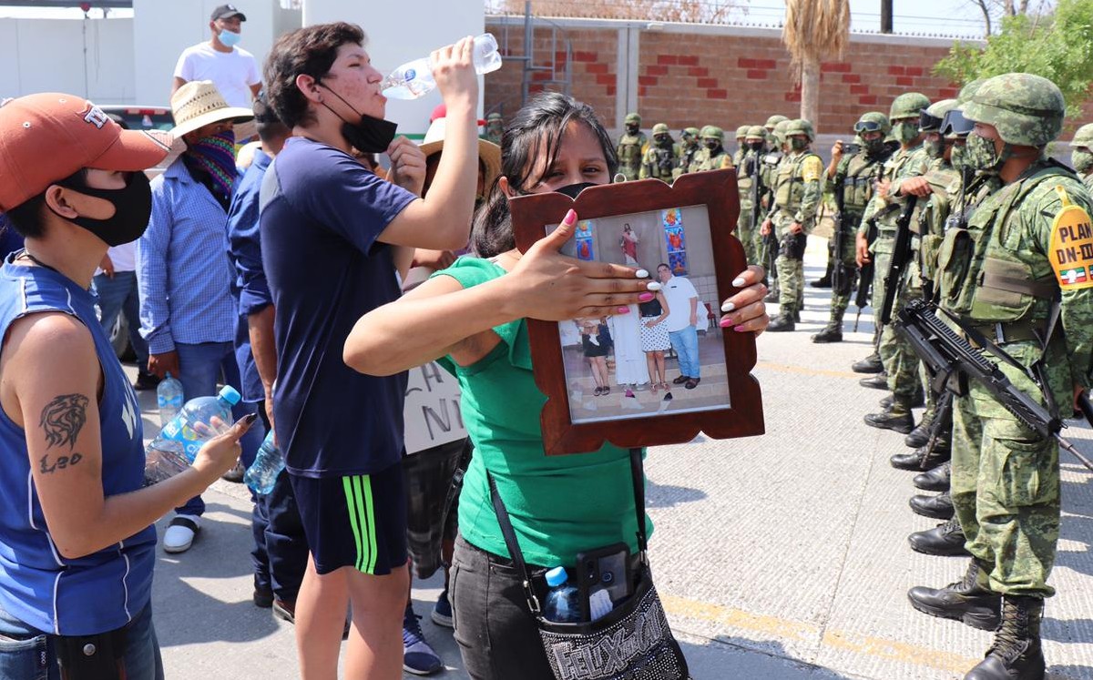 Familias exigen justicia para hombre que murió en una persecución de la Guardia Nacional en Nuevo Laredo. (Especial)