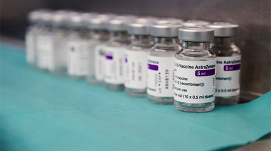 OMS recomienda mantener uso de vacuna anticovid de AstraZeneca