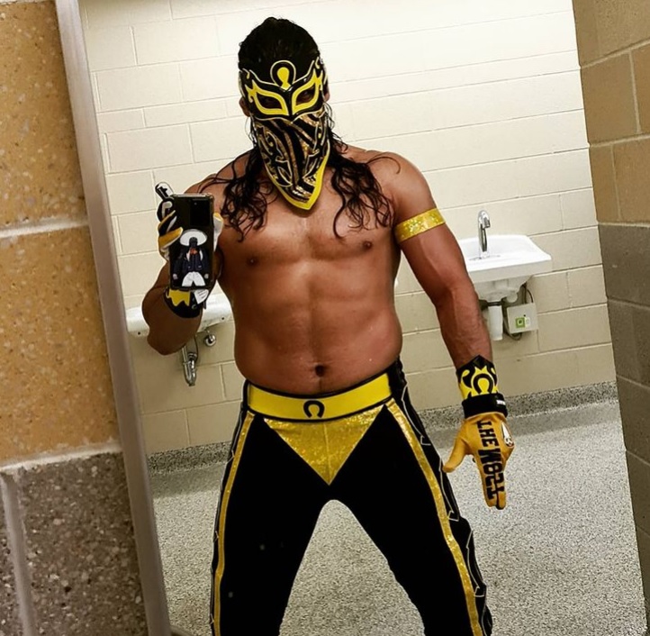 Bandido (Instagram: @bandidowrestler)