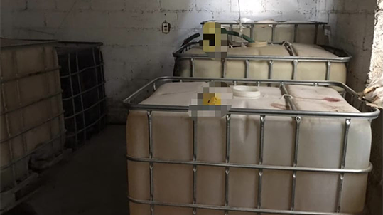 FGR asegura dos tomas clandestinas y 13 mil litros de hidrocarburo