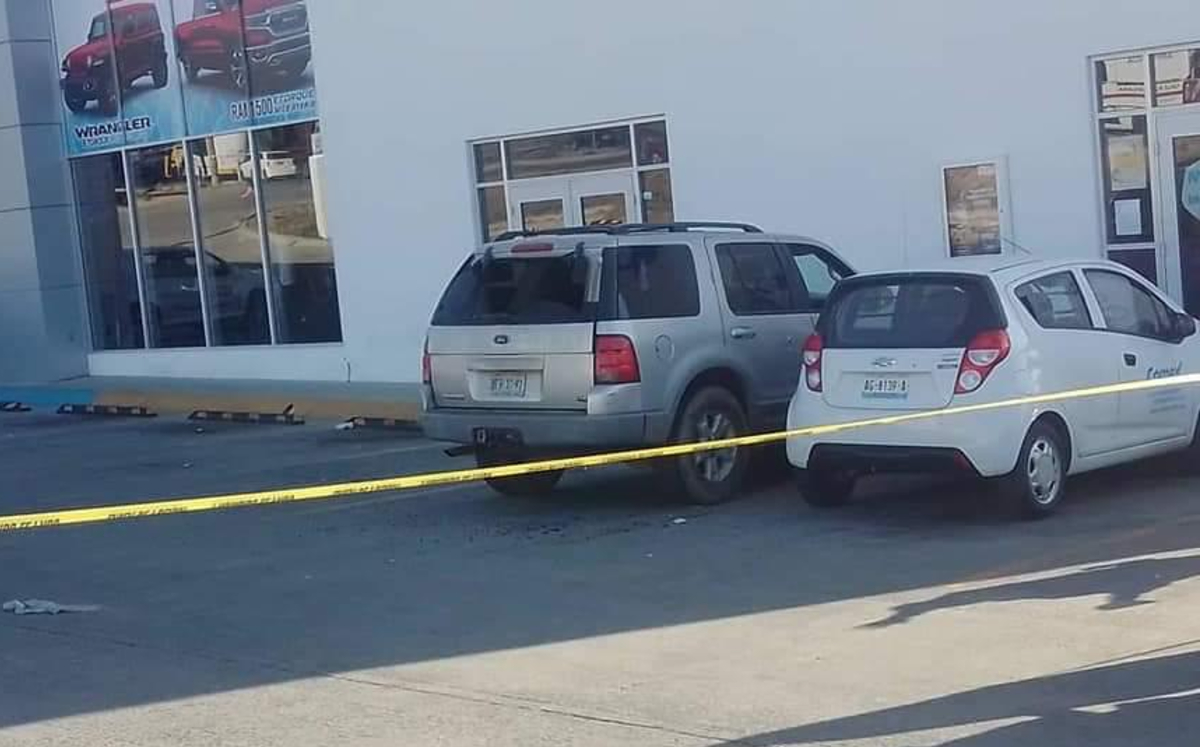 Un grupo de hombres atacó al candidato cuando se encontraba a bordo de su automóvil. (Especial)