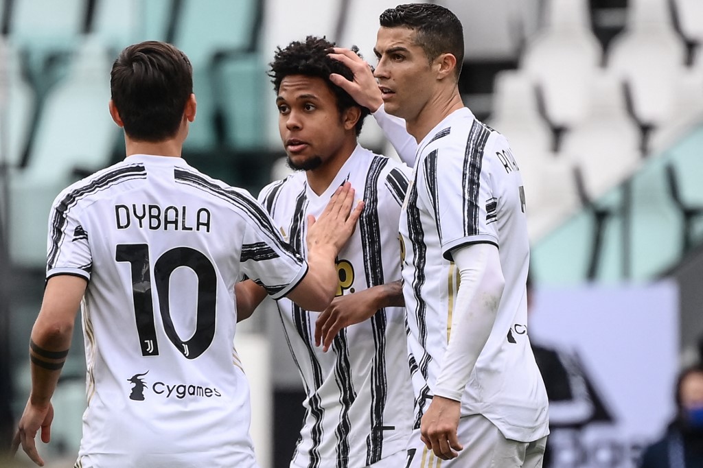 Juventus derrotó al Genoa en Turín (AFP)