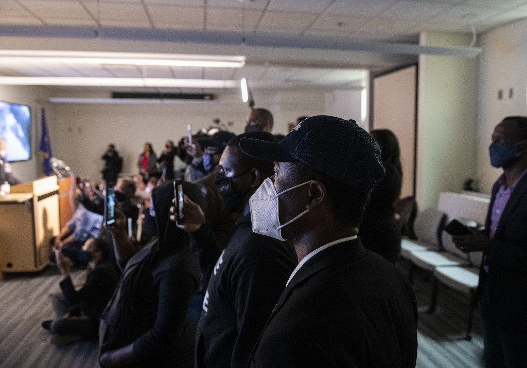 La comunidad afroamericana ha generado una serie de protestas ante el hecho en Minneapolis. | AFP