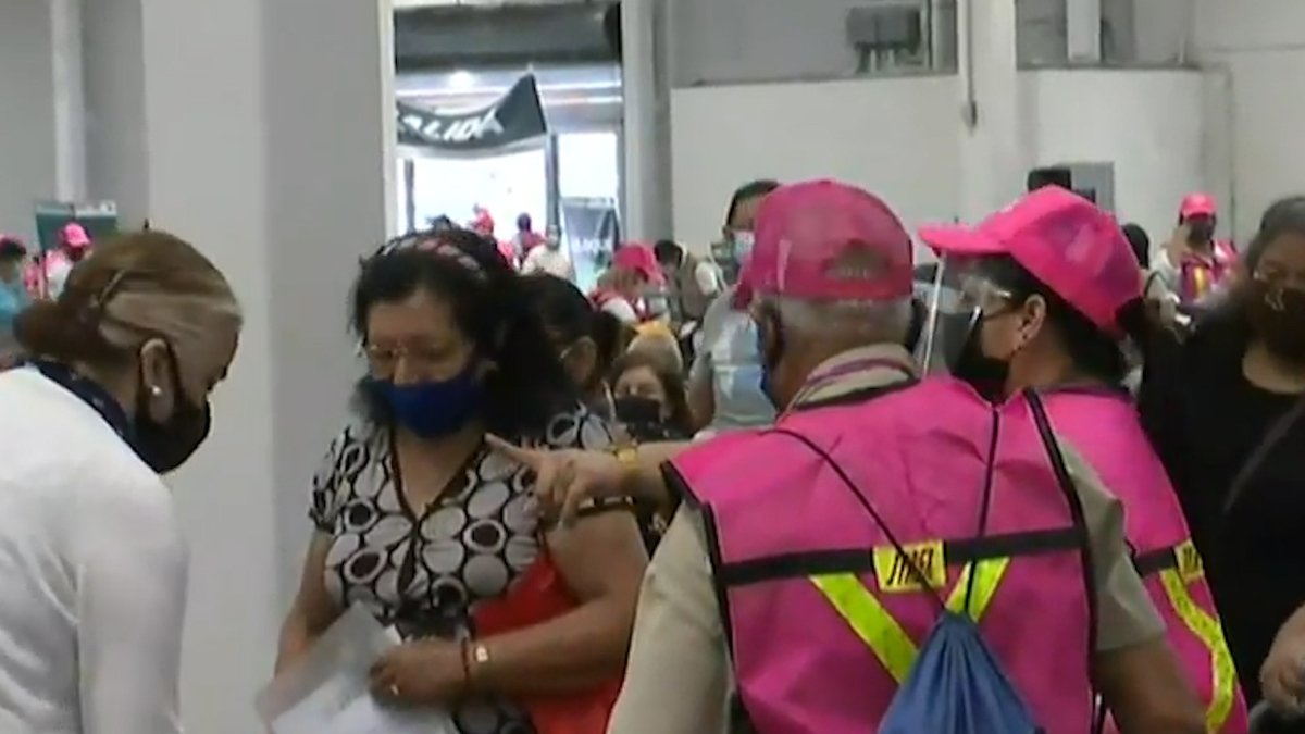 Nuevo León. Inicia vacunación anticovid a adultos mayores de Guadalupe