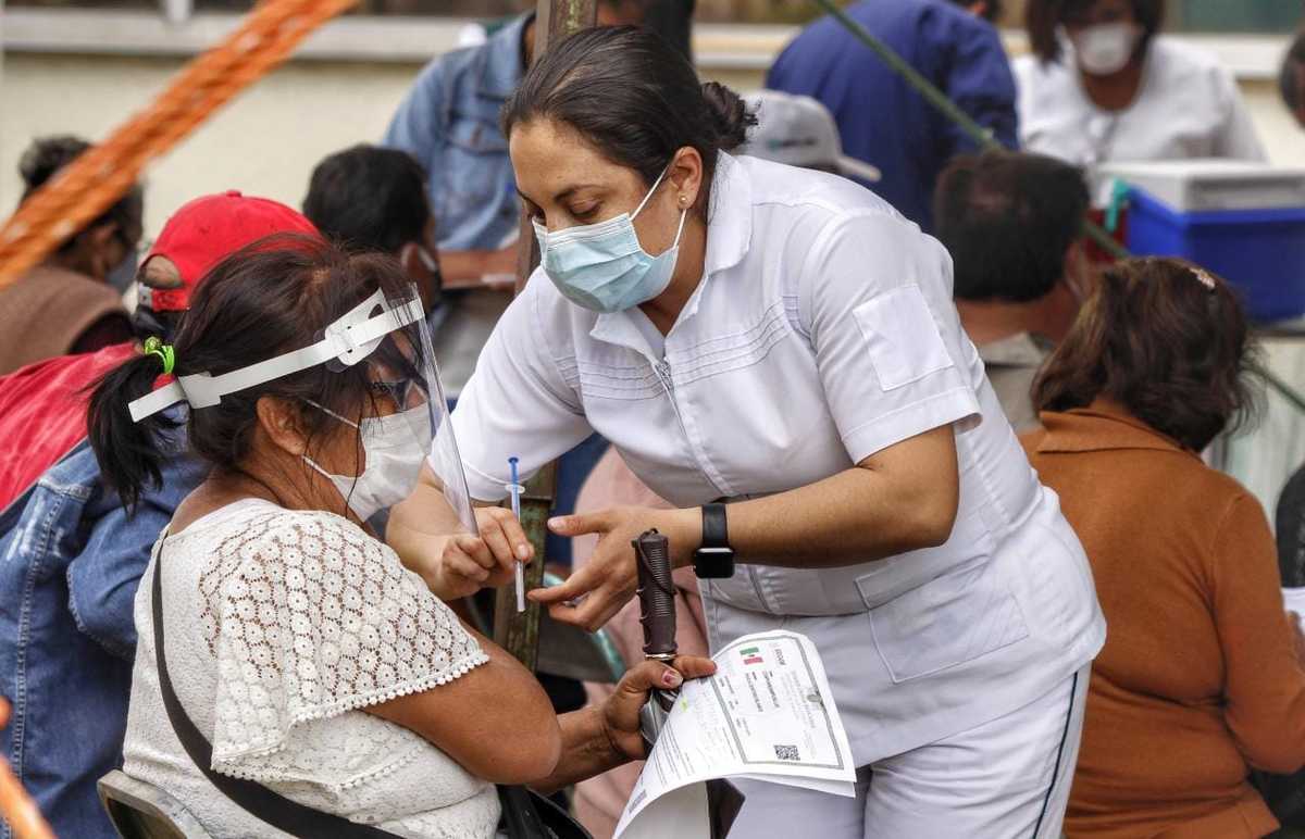Vacunación en Puebla. (Melanie Torres)