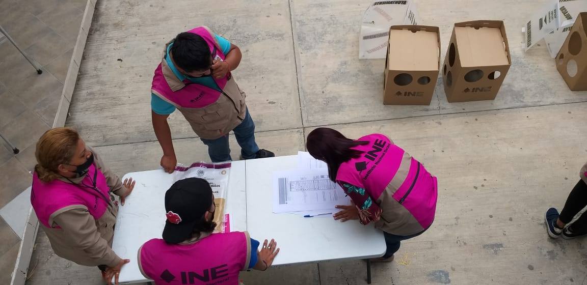 Capacitadores electorales del INE en Tamaulipas. (Facebook INE)